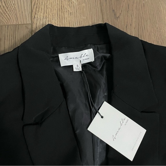 Amable by Mabel‎ Black Blazer NEW - Picture 3 of 10